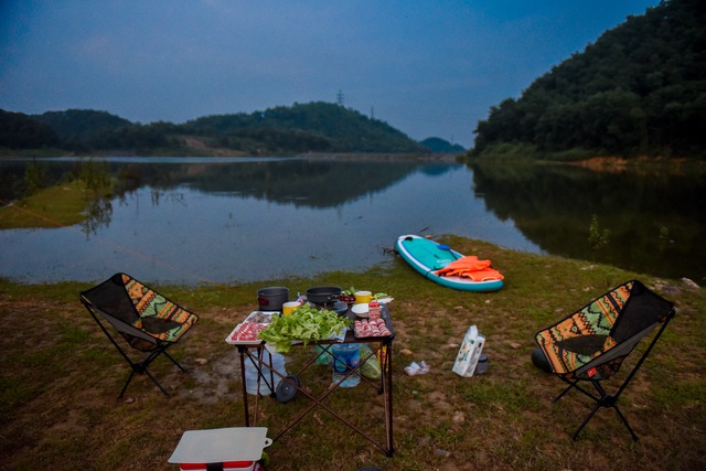 Ngán phố phường, ngại đông đúc: Hãy đến 4 địa điểm cắm trại giữa thiên nhiên, cách Hà Nội chỉ 1 tiếng lái xe - Ảnh 8.