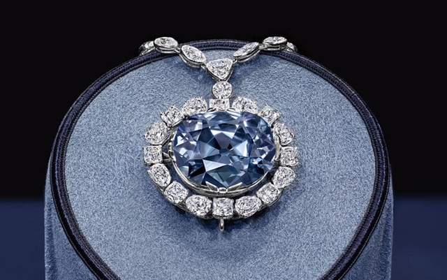 200,000 new diamonds have one blue: Why are they considered treasures of science?  - Photo 2.
