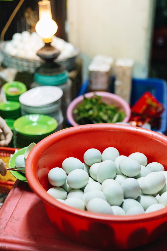 Hàng vịt lộn nổi tiếng nhất Sài Gòn - Kim Thảo đã tăng lên 12k đồng/trứng, với mức giá kỷ lục không đâu có này sẽ như thế nào? - Ảnh 10.