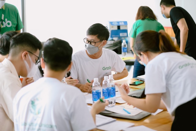 Chiến thắng chương trình ‘thực tập sinh’ của Grab Việt Nam khó hơn đậu đại học: Điểm trung bình trên 7.5, tỷ lệ chọi 1/400, sử dụng tiếng Anh 100% - Ảnh 3.