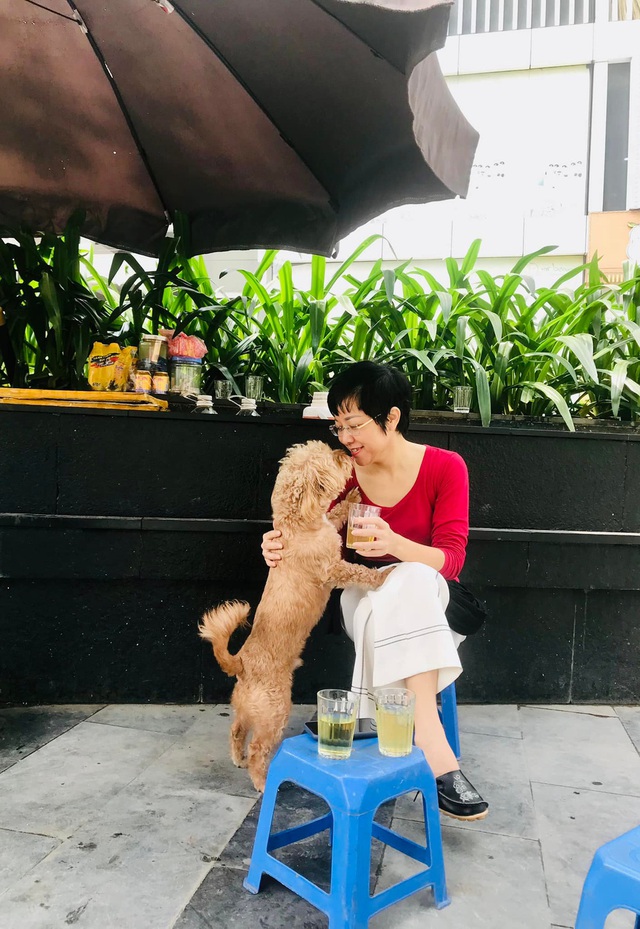 MC Thảo Vân tuổi 52: Ly hôn Công Lý, một mình nuôi con, 8 năm lạc quan chống lại bệnh tật - Ảnh 9. MC Thảo Vân tuổi 52: Ly hôn Công Lý, một mình nuôi con, 8 năm lạc quan chống lại bệnh tật - Ảnh 9.