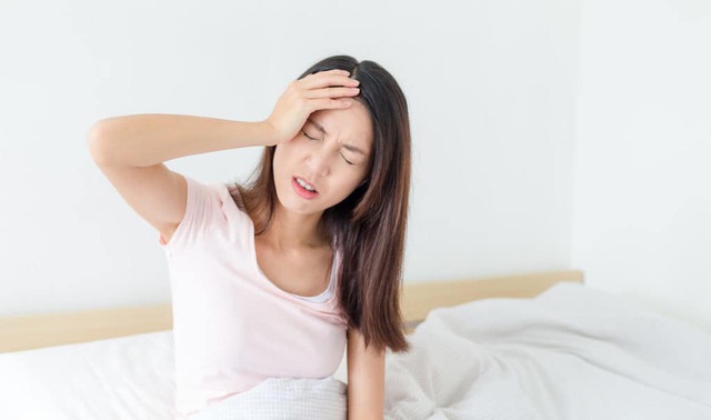 6 nguyên nhân khiến chúng ta bị đau đầu dữ dội vào buổi sáng - Ảnh 1.