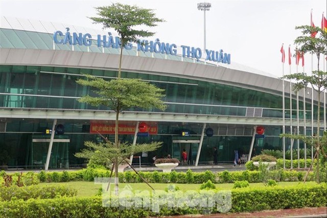 Thanh Hoa: Handing over the military terminal to operate international routes - Photo 1.