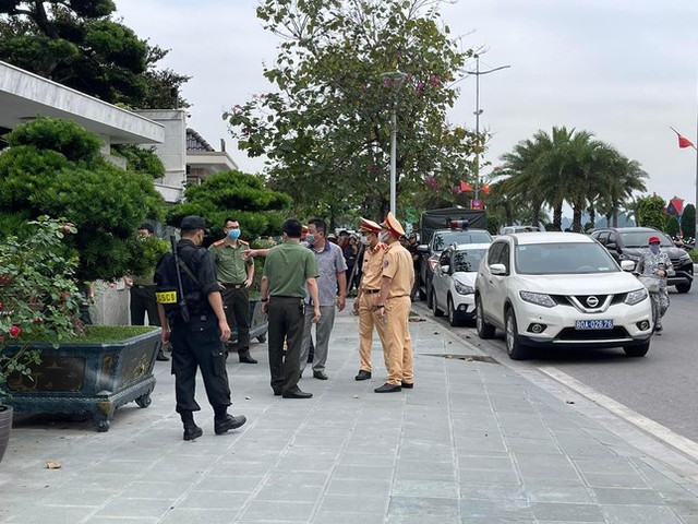 Former Ha Long City Chairman Pham Hong Ha arrested - Photo 3.