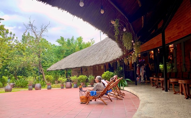 Trở về thiên nhiên cùng resort ngay gần Hà Nội: Giải vàng kiến trúc châu Á, phong cách Làng trong Làng, không gian 4 mùa xanh mát - Ảnh 5.