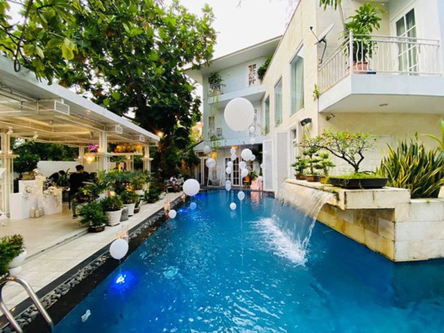 Shark Khoa: Handsome, a lot of money, in a villa so good that the mist bath alone is 50 million dong - Photo 2. Shark Khoa: Handsome, a lot of money, in a villa so good that the mist bath alone is 50 million dong - Photo 2.