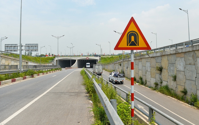 Close-up of a hundred billion underground tunnel at the intersection of National Highway 18, Hanoi - Bac Giang highway - Photo 4.