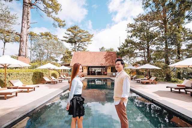 Da Lat 5-star resort is loved by Ha Anh Tuan and many Vietnamese stars: A green gem hidden in the pine forest, original architecture from the French period, priced at less than 4 million VND/night - Photo 4.