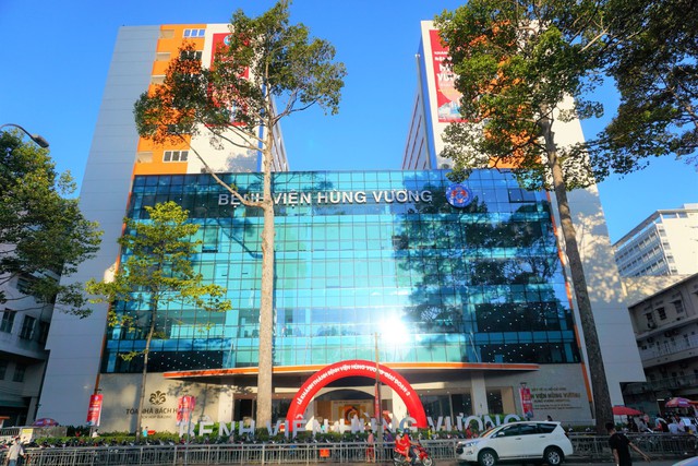 7 năm thay tư duy, đổi thành tựu của nữ bác sĩ giám đốc BV Phụ sản Hùng Vương: Trở thành bệnh viện công lập hạng 1 tự chủ tài chính, kỹ thuật và dịch vụ đạt chuẩn quốc tế - Ảnh 2.