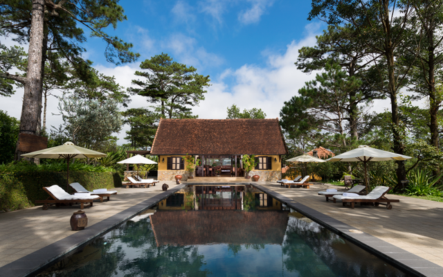 Da Lat 5-star resort is loved by Ha Anh Tuan and many Vietnamese stars: A green gem hidden in the pine forest, original architecture from the French period, less than 4 million VND/night - Photo 16.
