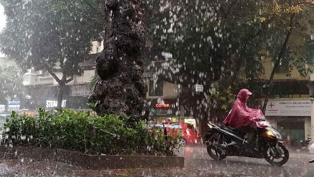   Extremely heavy rain in the North and North Central, the longest rain ever since the beginning of the year - Photo 1.