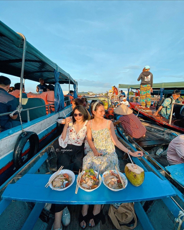  Thử thách 1 ngày đi hết Cần Thơ: Ăn hết các món ngon, chụp cháy máy ở mấy quán cafe đẹp - Ảnh 3.