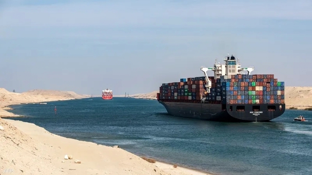 Doanh thu kênh đào Suez dự kiến ​​đạt 7 tỷ USD - Ảnh 1.