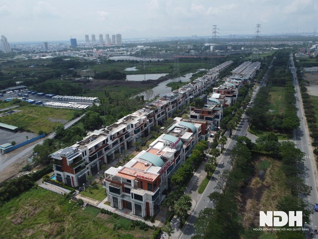 Loạt chung cư mọc dọc đường Nguyễn Hữu Thọ TP HCM - Ảnh 17.