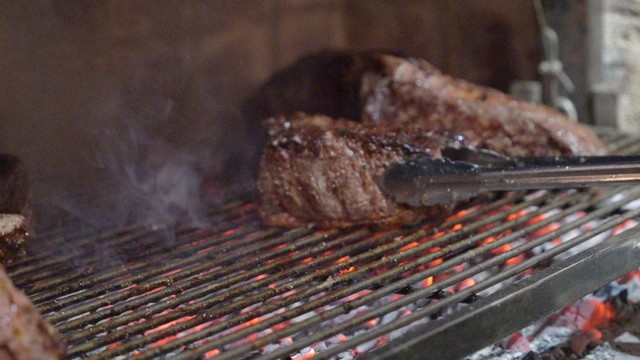 Not only Messi and the desire for the World Cup gold cup, Argentina also has grilled beef - a traditional delicacy that is hard to resist - Photo 4.