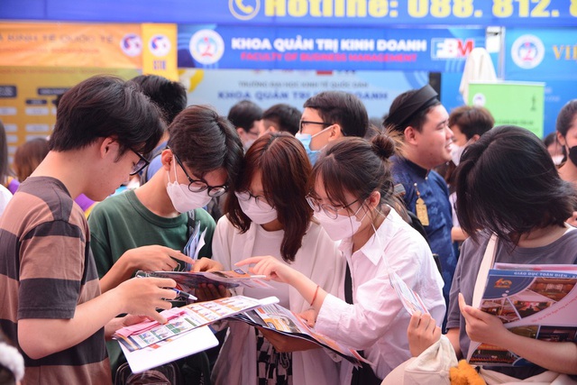 Hai ngành học rất mới mẻ ở ĐH Quốc gia Hà Nội: Cực hữu ích, ra trường có việc ngay - Ảnh 3. Hai ngành học rất mới mẻ ở ĐH Quốc gia Hà Nội: Cực hữu ích, ra trường có việc ngay - Ảnh 3.