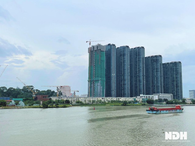 Toàn cảnh siêu dự án đắt đỏ bậc nhất Sài Gòn: Khu biệt thự 500 tỷ, căn hộ hàng hiệu 400 triệu đồng/m2 - Ảnh 12.