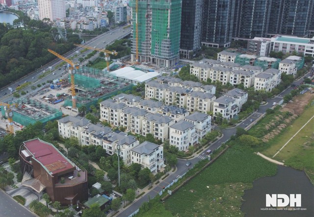 Toàn cảnh siêu dự án đắt đỏ bậc nhất Sài Gòn: Khu biệt thự 500 tỷ, căn hộ hàng hiệu 400 triệu đồng/m2 - Ảnh 4.
