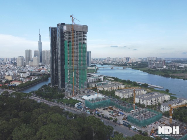 Toàn cảnh siêu dự án đắt đỏ bậc nhất Sài Gòn: Khu biệt thự 500 tỷ, căn hộ hàng hiệu 400 triệu đồng/m2 - Ảnh 9.
