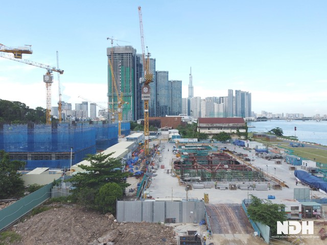 Toàn cảnh siêu dự án đắt đỏ bậc nhất Sài Gòn: Khu biệt thự 500 tỷ, căn hộ hàng hiệu 400 triệu đồng/m2 - Ảnh 10.