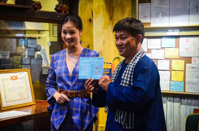 City coffee shop.  Ho Chi Minh City has become a place to store more than 1,500 documents about the Covid-19 pandemic - Photo 9.