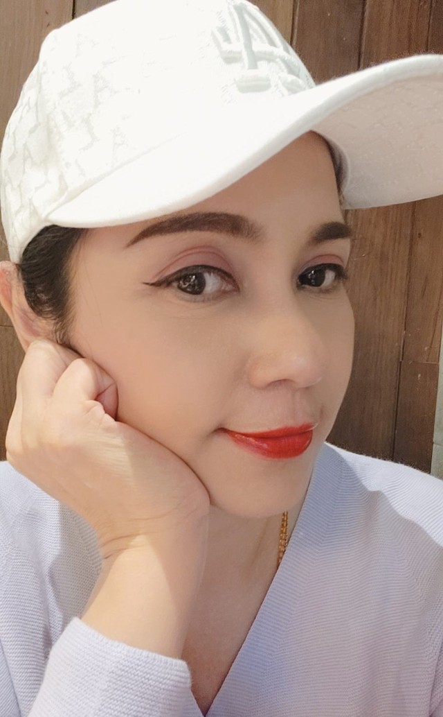 Actress Viet Trinh aged 50: Single mother, living peacefully in a garden villa in Binh Duong - Photo 11. Actress Viet Trinh aged 50: Single mother, living peacefully in a garden villa in Binh Duong - Photo 11.