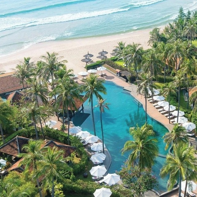 Come to Phan Thiet to play, don't miss these 6 luxury resorts: Top view but extremely 