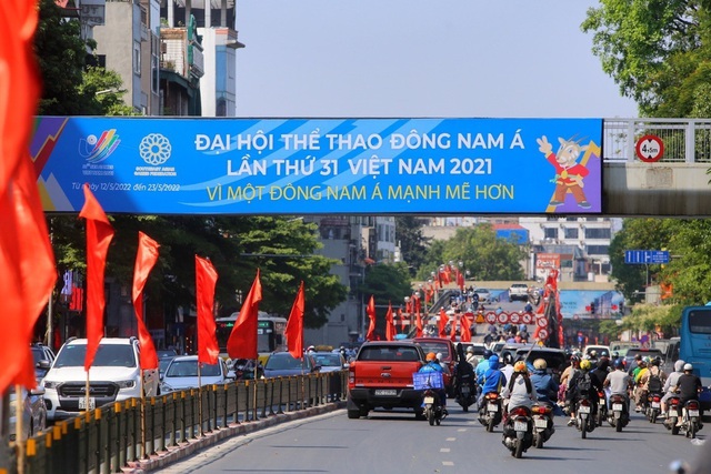 Hà Nội trang hoàng đường phố chào đón SEA Games 31 - Ảnh 9.