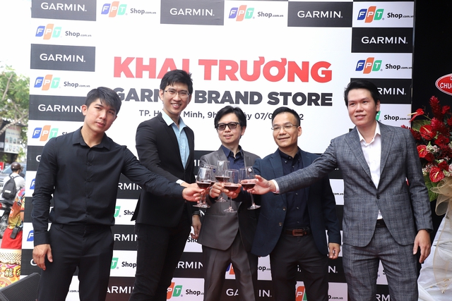 FPT Shop ra mắt chuỗi Garmin Brand Store cao cấp nhất tại Việt Nam - Ảnh 1.
