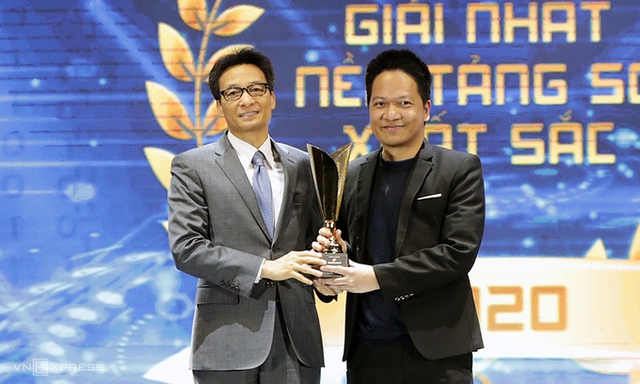 ‘Cậu bé vàng’ toán học, thương vụ với FPT và cuộc chơi mới của CEO Hùng Phạm - Ảnh 7.