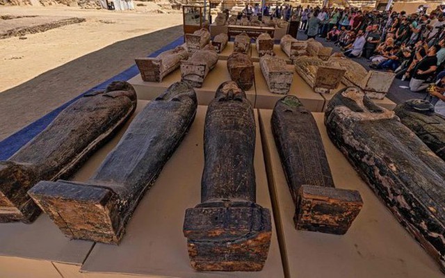Hàng trăm xác ướp được tìm thấy trong quan tài gỗ sơn