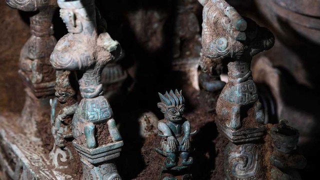 Trung Quốc công bố tuổi thật của Tam Tinh Đôi và hàng nghìn cổ vật: Có 1 thứ độc nhất! - Ảnh 2.