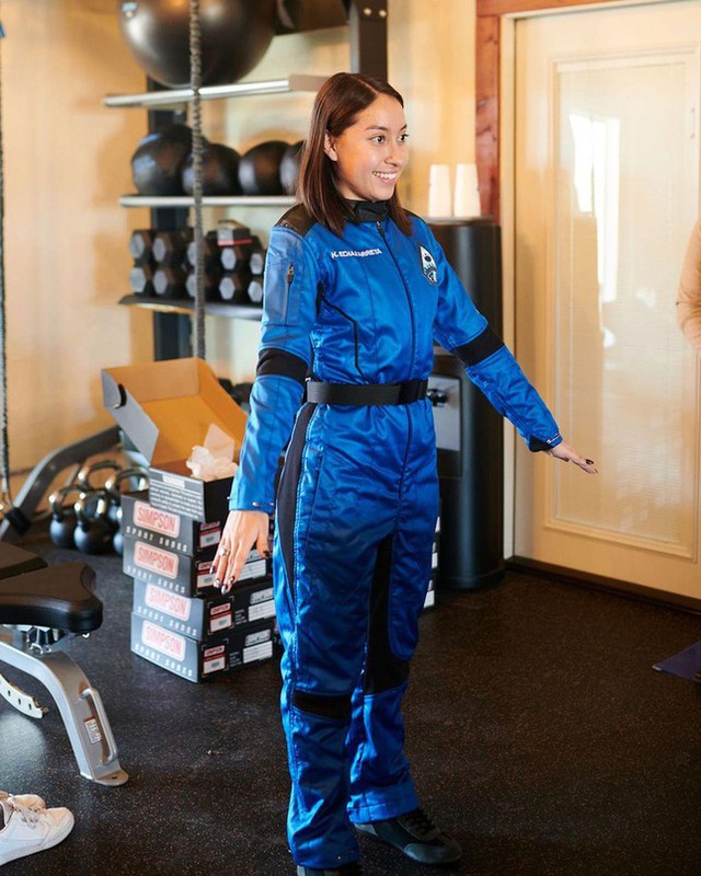Nuôi cả gia đình, cô gái 9x nỗ lực trở thành kỹ sư, được bay vào vũ trụ - Ảnh 2.