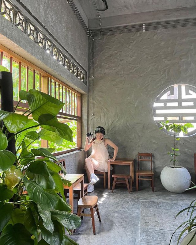  Vi vu một vòng các quán cafe “xinh xỉu” ở xứ Huế: Nước ngon đến “nghiện”, góc nào đứng vào cũng có ảnh đẹp - Ảnh 36.