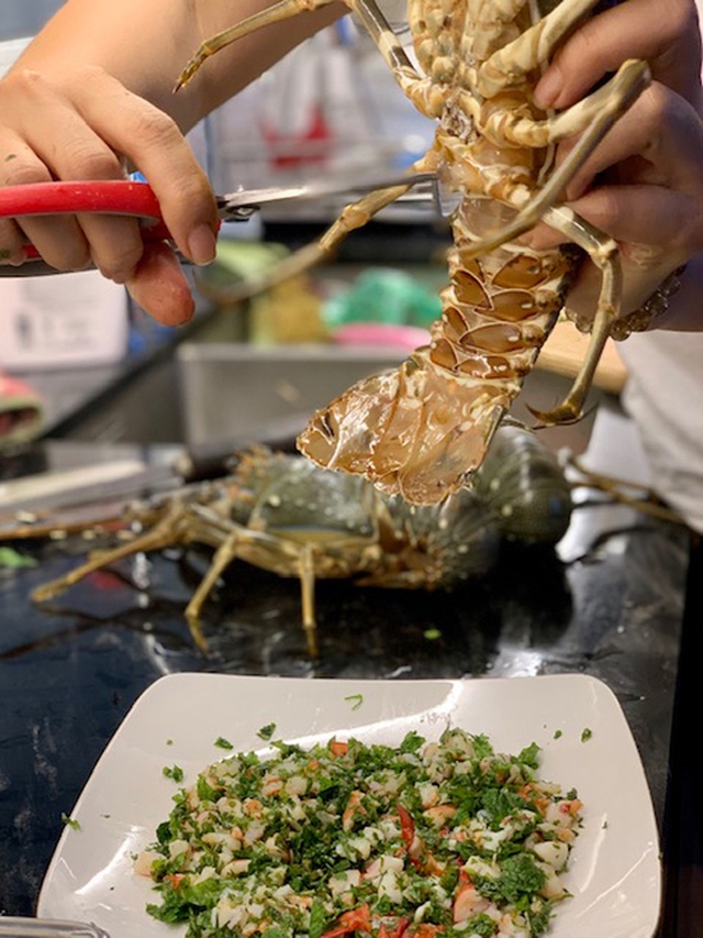 In Vietnam, there is a transparent blood pudding dish costing nearly half a million silver, not everyone has the opportunity to enjoy it - Photo 4.