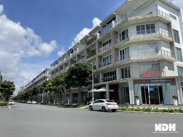 Khu đô thị hơn 100 ha giữa lòng Sài Gòn: Nơi tăng giá bán thứ cấp, nơi đang chờ khách mua - Ảnh 5.