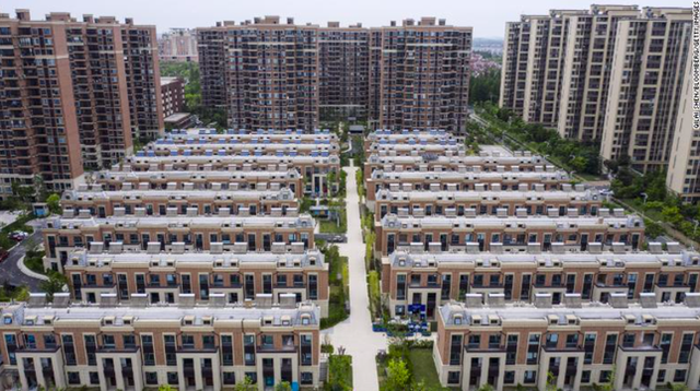  Khách mua nhà khắp 86 thành phố Trung Quốc đồng loạt dừng đóng tiền, nguy cơ khủng hoảng lan rộng  - Ảnh 1.