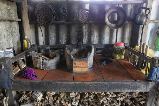 Chái bếp - một “căn nhà” được xây riêng chỉ để nấu cơm ở miền Tây, nơi ám đầy mùi khói bếp nhưng chất chứa bao kỷ niệm về mái ấm gia đình - Ảnh 7.