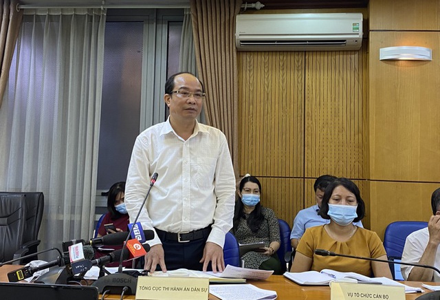 Trùm cờ bạc Phan Sào Nam đã nộp 1.384 tỉ đồng, Nguyễn Văn Dương mới nộp 315 tỉ đồng - Ảnh 1.