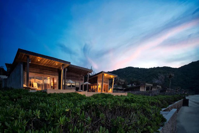 Côn Đảo có resort lọt top tốt nhất châu Á: Giá từ 12 triệu đồng/đêm, dịch vụ sang - xịn - mịn, từng giành hàng loạt giải thưởng quốc tế danh giá - Ảnh 3.