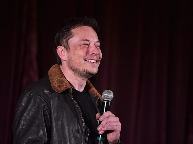 Vị tỷ phú giàu có nhất hành tinh Elon Musk: Vượt qua quá khứ bị bắt nạt và bạo hành và trở thành Iron Man ngoài đời thực, đứng đầu giới công nghệ - Ảnh 9.