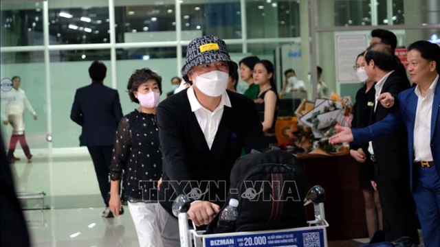 Khôi phục đường bay quốc tế đến Đà Lạt sau hơn 2 năm tạm ngừng - Ảnh 1.