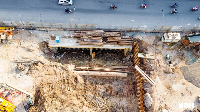Dự án hầm chui Lê Văn Lương: Đã đục thông hai ống hầm, dự kiến về đích trong tháng 10 - Ảnh 10.