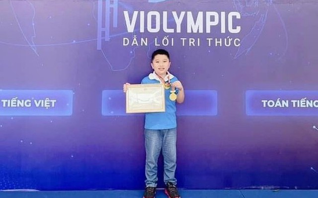 Nguyễn Tiến Nam tại cuộc thi ViOlympic Toán học 2022