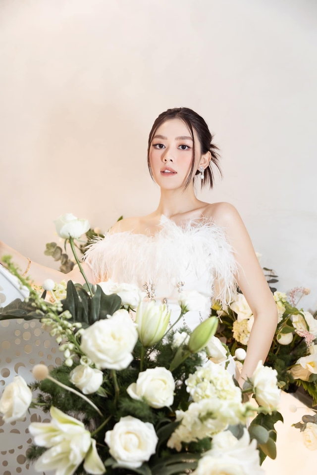  Top 3 Miss World Vietnam 2019 của hiện tại: Lương Thùy Linh là CEO hai công ty, 2 Á hậu người làm ca sĩ, người làm dâu hào môn - Ảnh 8.