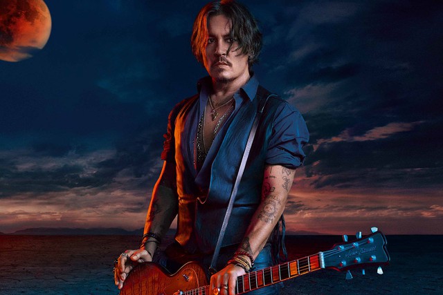 Johnny Depp ký tiếp hợp đồng với Dior làm đại diện nước hoa Sauvage - Ảnh 1.