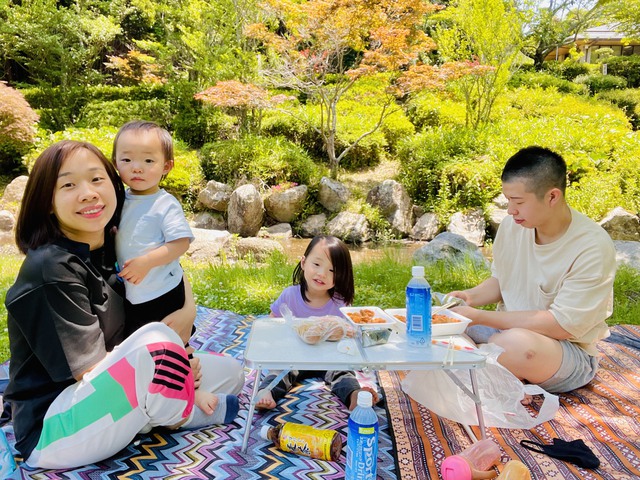 Mẹ Việt ở Nhật chọn NƠI ĐẶC BIỆT để đưa con đi chơi hàng ngày: Nuôi dưỡng cho các con một tâm hồn đẹp, trải qua tuổi thơ đầy ý nghĩa - Ảnh 1.