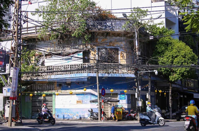 Ảnh: Bên trong những căn nhà tập thể cũ nát, vừa ở vừa run giữa trung tâm Đà Nẵng - Ảnh 22.