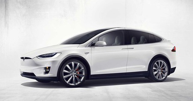 Dù vẫn bị nhiều hãng xe lẫn người dùng nghi ngại, xe điện đã thiết lập được một chỗ đứng khá vững chắc trên thị trường với tốc độ nhanh chóng mặt - Ảnh: Tesla