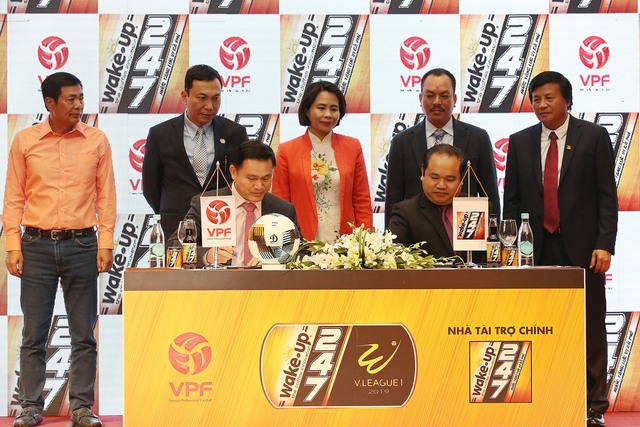 12 năm Vinacafé Biên Hòa về tay Masan: ra mắt nhãn hiệu nước tăng lực nổi tiếng, tài trợ Giải bóng đá vô địch quốc gia 2019 - Ảnh 1.